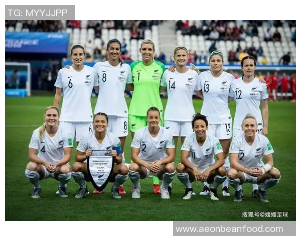 加拿大足球之最:揭示多位顶级球星的崛起与成就 加拿大足球之最:揭示多位顶级球星的崛起与成就